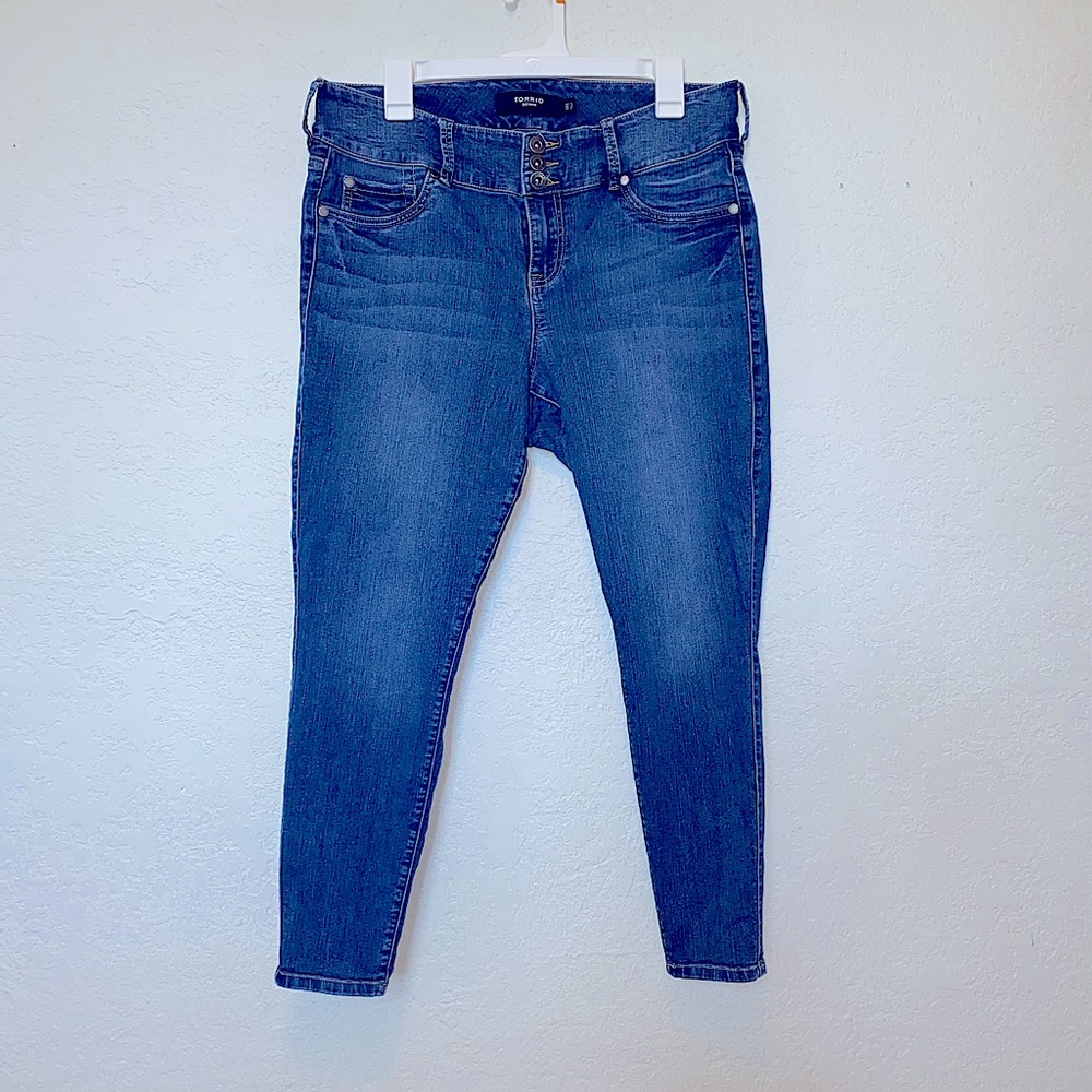 Torrid Skinny Jeans size 14 short